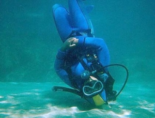 Aventura submarina en Leucale 